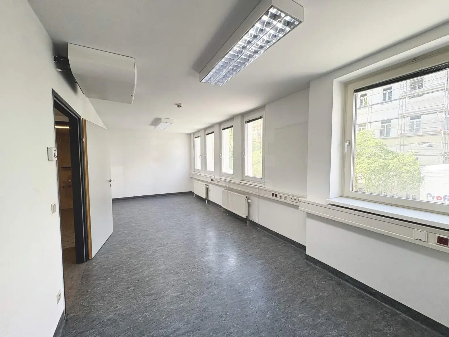 Büro 3