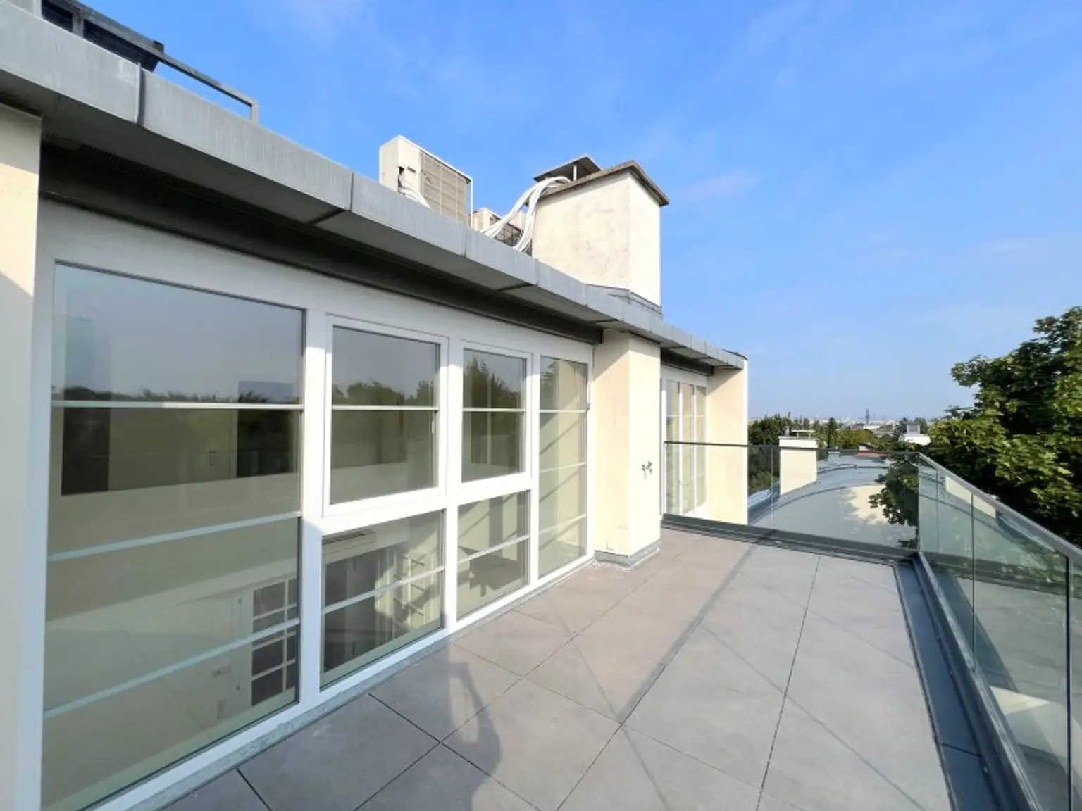 Luxus-Maisonette-Wohnung | 5,5 Zimmer & 160 m² zzgl. 3 Terrassen | Lebensqualität pur in Sievering