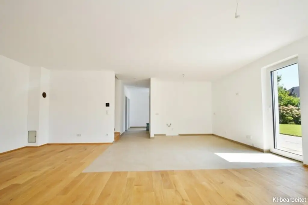 Erstbezug - Exklusive Doppelhaushälfte mit Garten und Terrassen in Traumlage