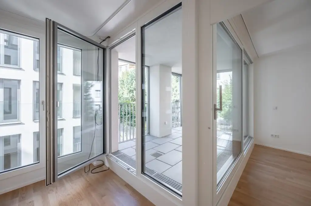 ++MOLLARD 50++ Exclusive 3-room apartment right in the heart of the city (3/3)