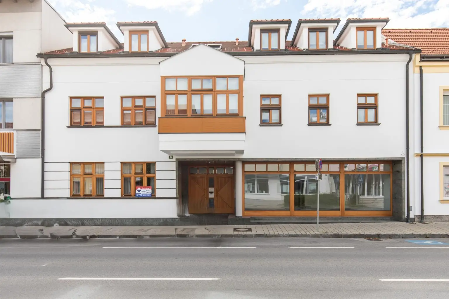 Attraktive Praxis- und Büroräume im Herzen von Neusiedl am See – modern-barrierefrei- zentrumsnah