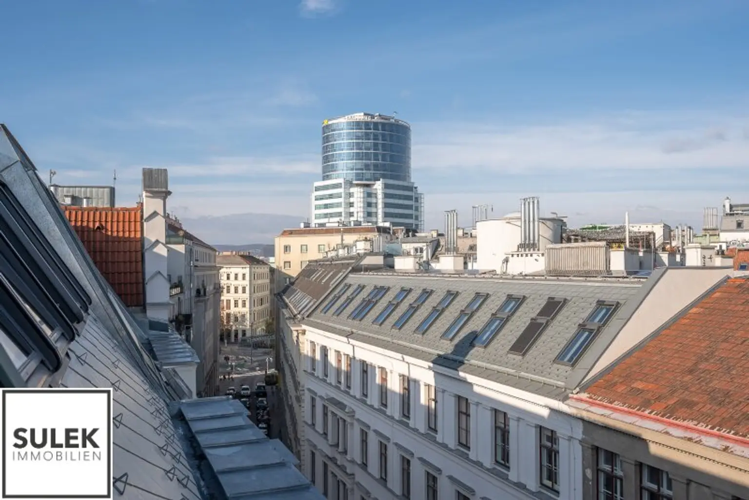 Erstbezug: traumhafte DG-Maisonette mit 3 Schlafzimmern und 2 Bädern