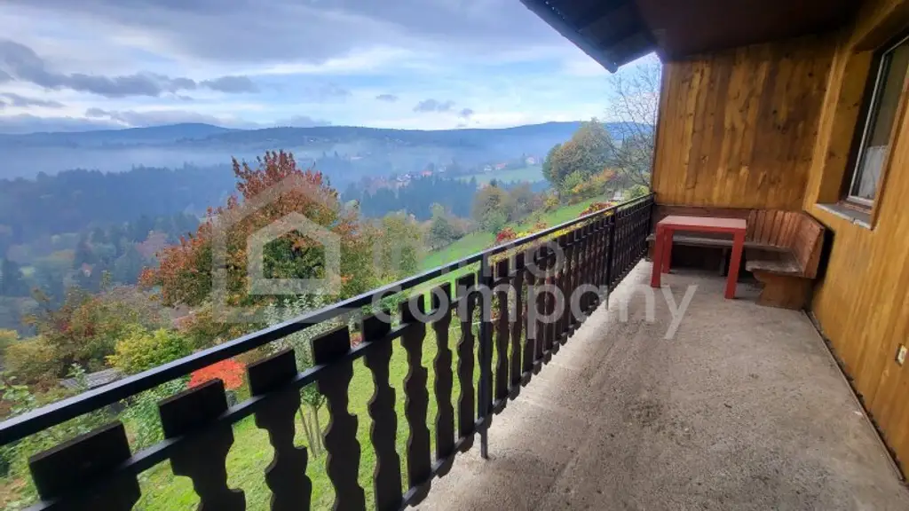 Zwischen Himmel und Hügeln - Panoramablick bis nach Slowenien