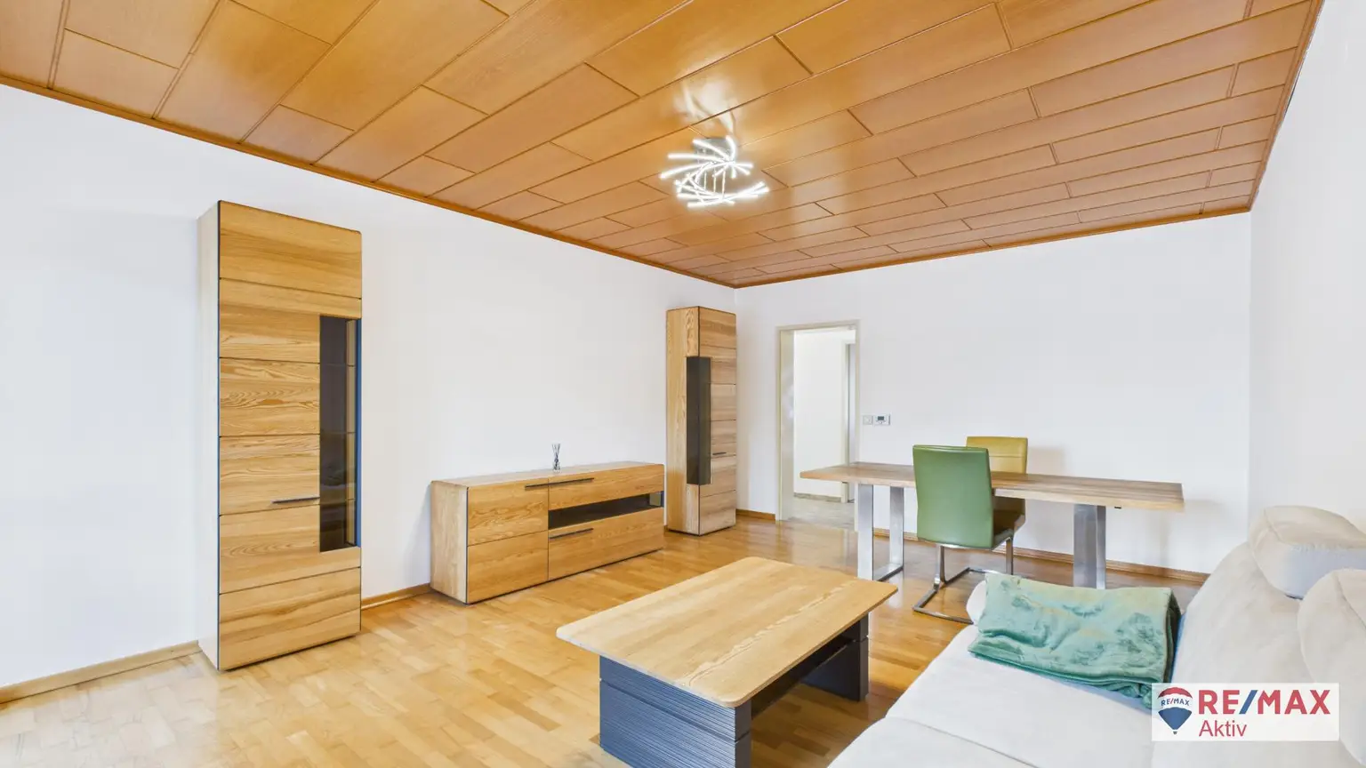 Gepflegte 3-Zimmer-Wohnung mit Loggia in zentraler Lage von Gänserndorf