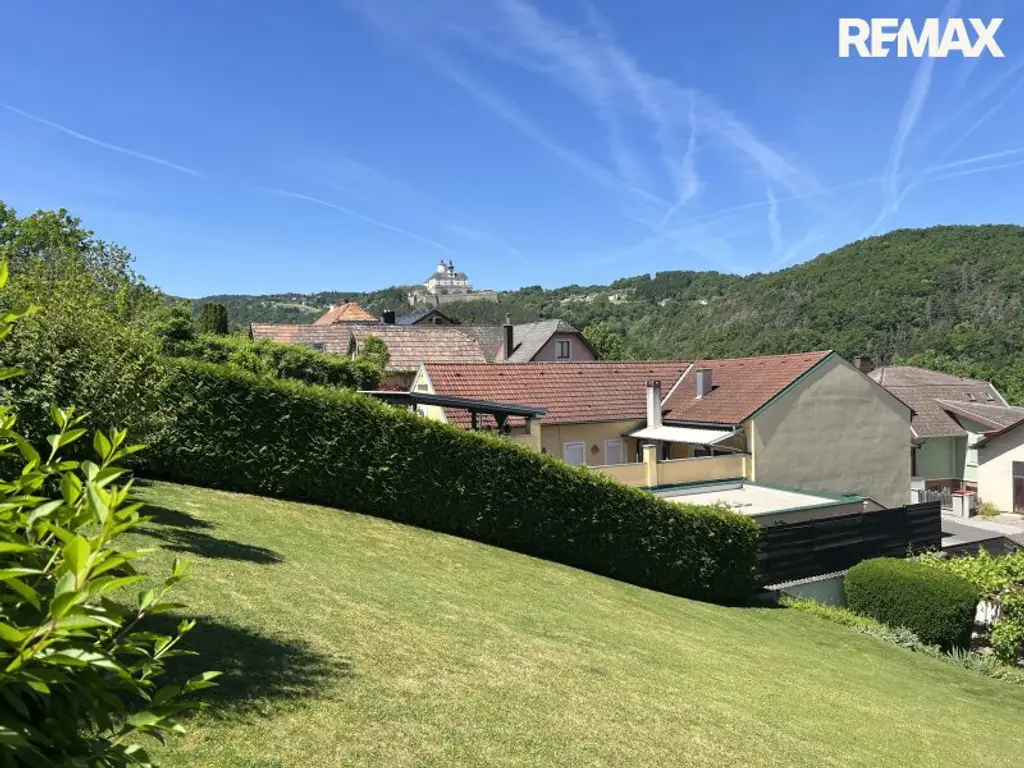 Burgblick! Charmantes Einfamilienhaus mit Garten, Terrasse und Wellnessbereich in Forchtenstein!