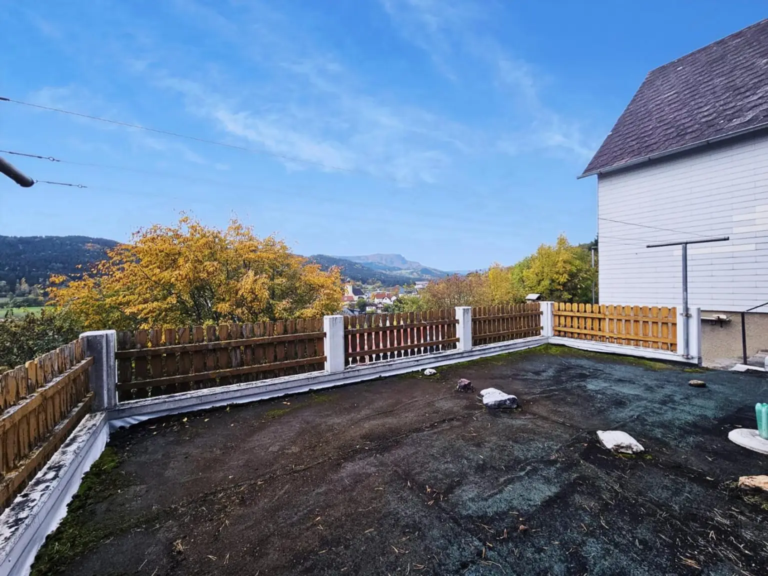 Einfamilienhaus mit herrlichem Ausblick in ruhiger Siedlungslage