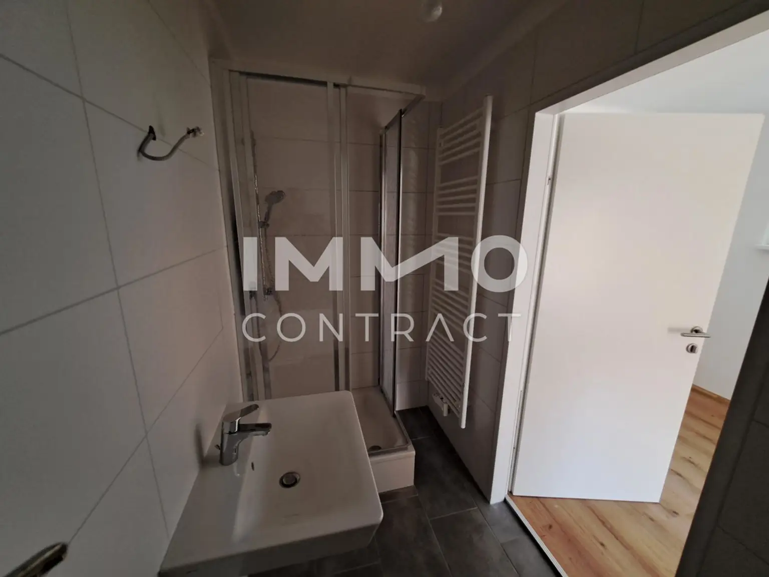Generalsanierte 2-Zimmer Wohnung mit Terrasse im Zentrum von Linz nahe Landstraße