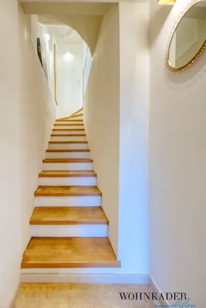 Exklusives Traumhaus zur Miete mit Panoramablick auf die Weinberge