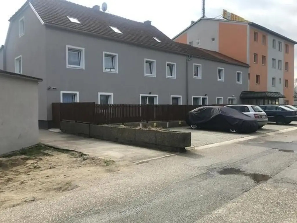 Zinshaus mit 59 Wohneinheiten plus 1 Büro  voll vermietet- FORELLENHOF