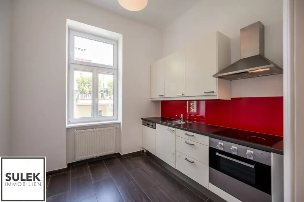 Schönbrunner Allee: 3-Zimmer-Altbauwohnung mit perfekter Aufteilung und Grünblick