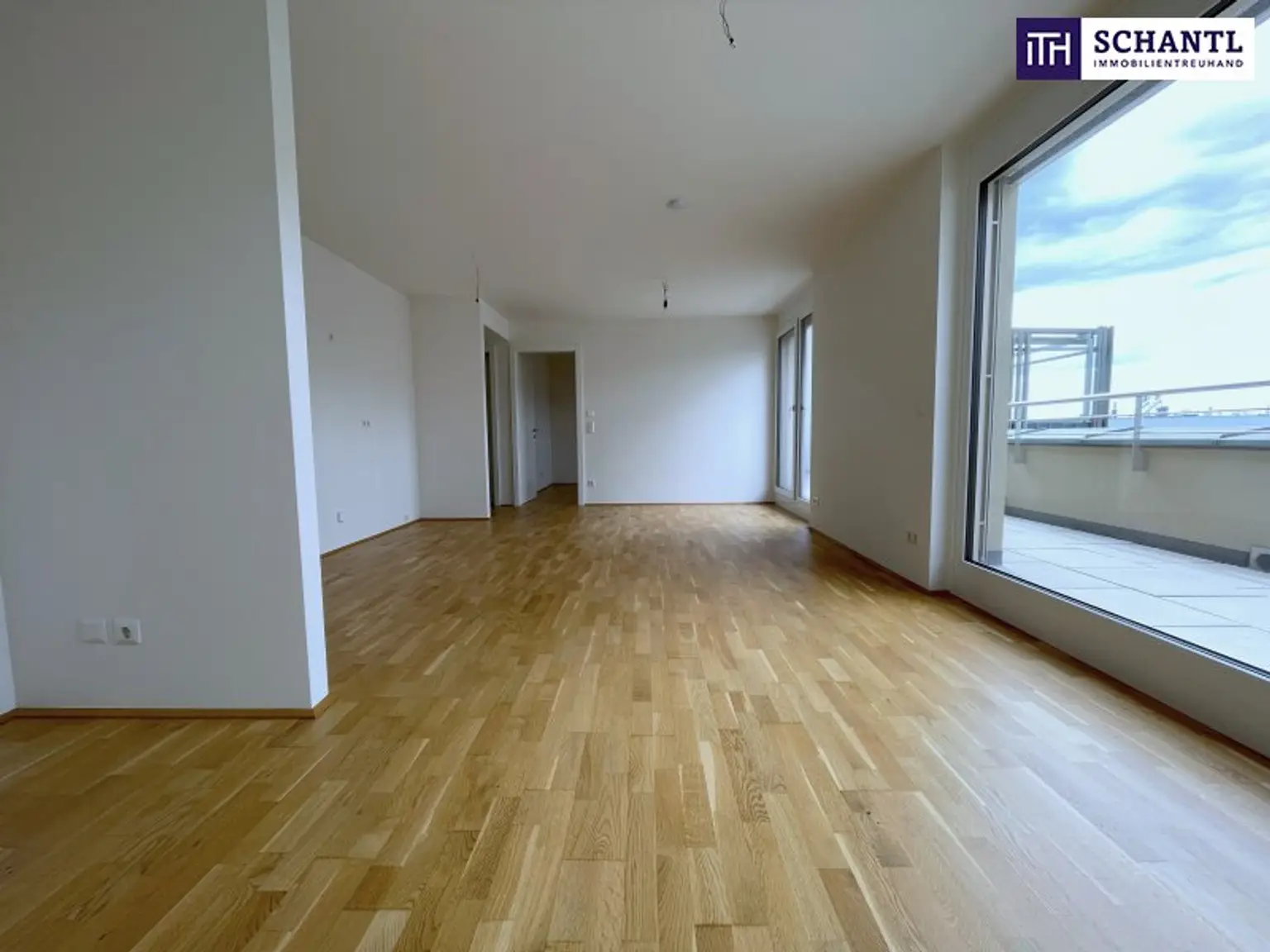 3-Zimmer-Wohntraum mit Dachterrasse in Ebergassing - Sonnenuntergänge inklusive! Schnell sein!