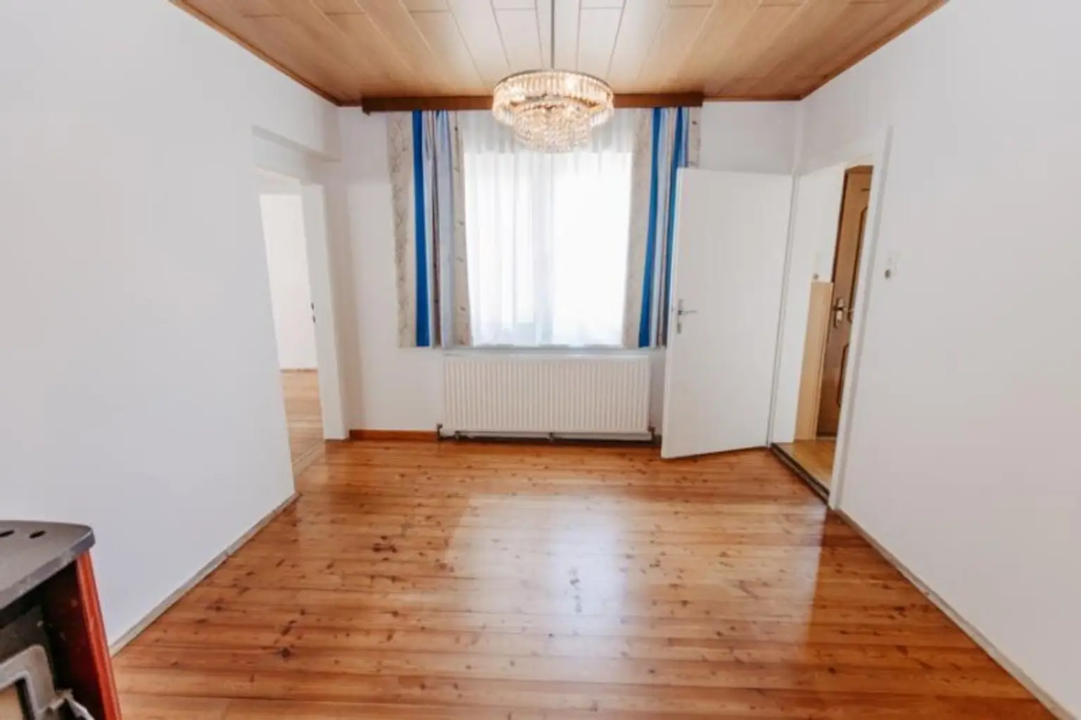 Erleben Sie die  Ausstrahlung. Landhaus in typisch  Weinviertler „L“ Form, bestgepflegt