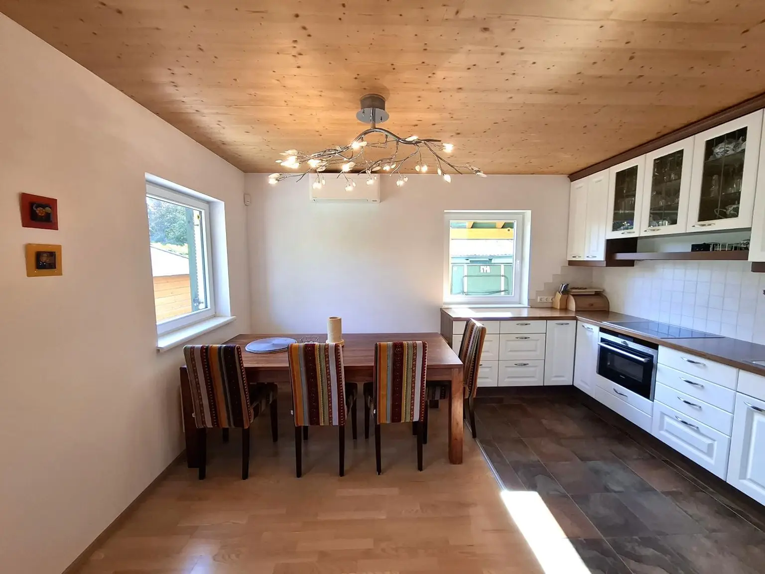 Modernes Einfamilienhaus mit TOP Ausstattung beim Neufelder See - Superädifikat