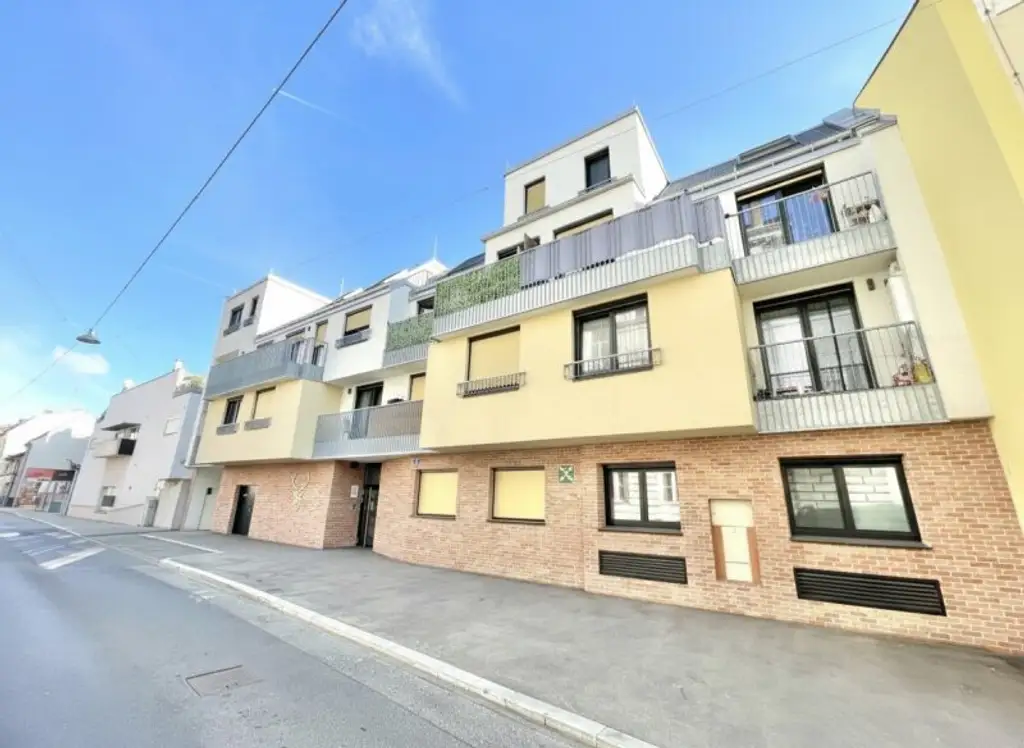 *Goldener Hirsch – Stilvolle 2-Zimmer-Wohnung mit Terrasse & Garten in der Ziedlergasse, 23. Bezirk*