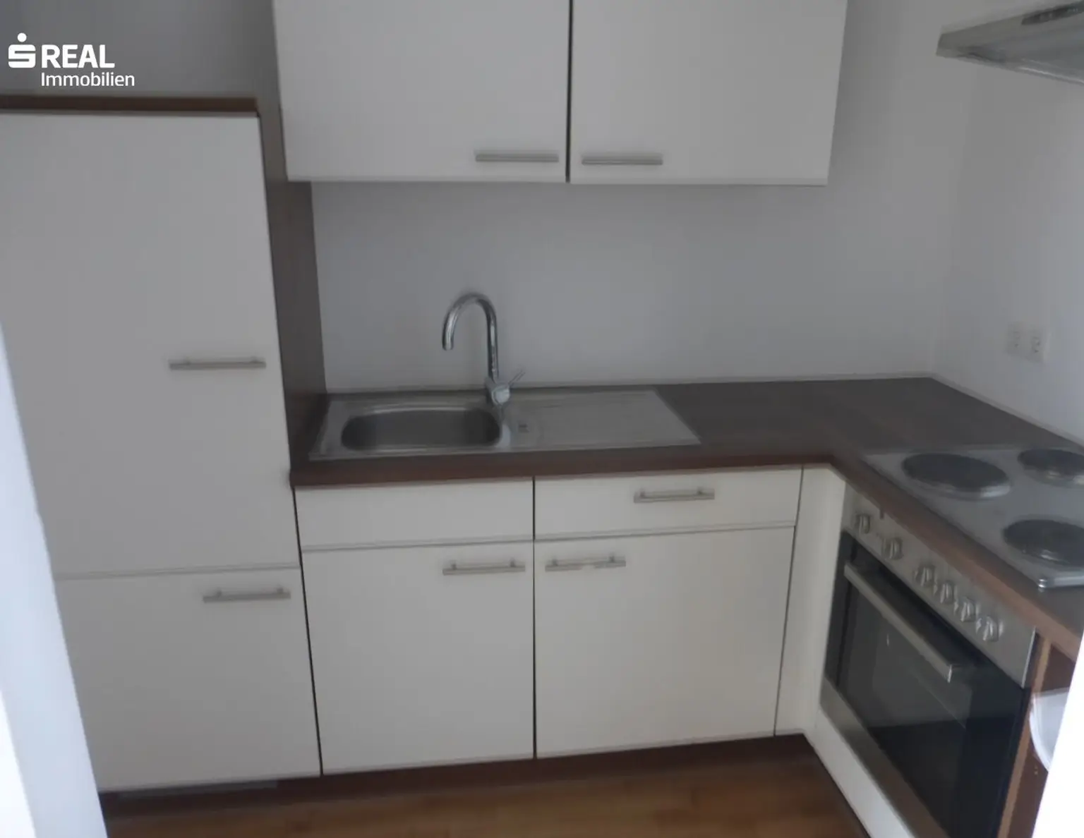 Modernes City-Apartment mit Terrasse im 1. Dachgeschoß - ruhige, attraktive Lage im 6. Bezirk