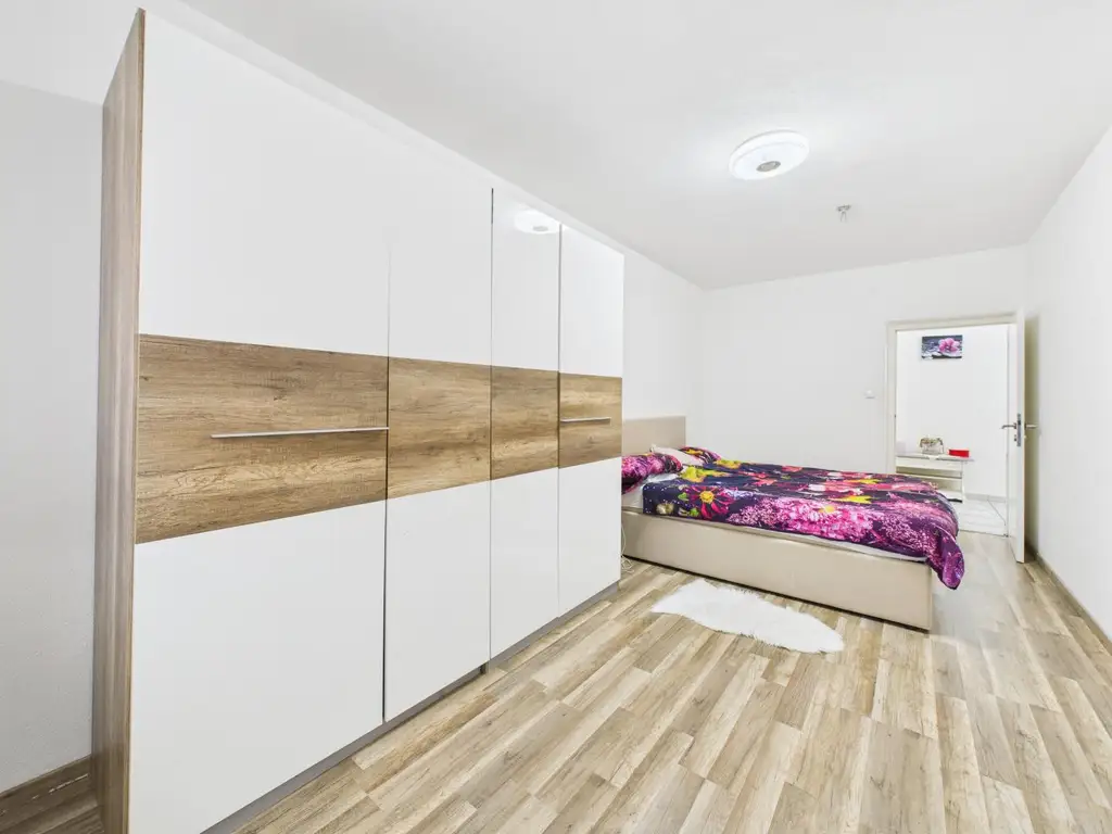 Helle 3-Zimmer Wohnung mit Loggia in Bestlage von Wels