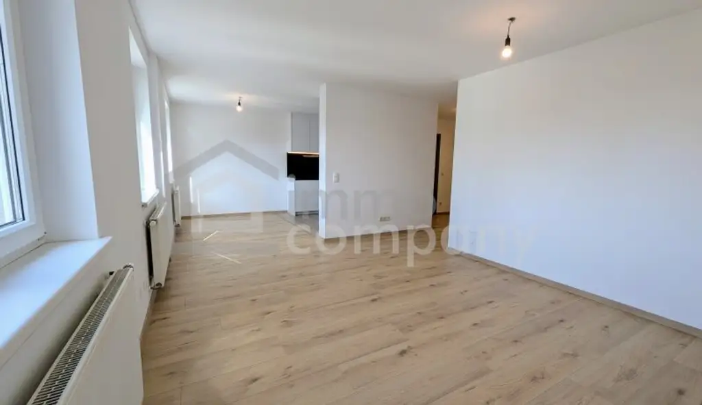 TOP INVESTITION in Lustenau - 3,5-Zimmer-Wohnung - inkl. neuer Küche und überdachten KFZ-Parkplatz