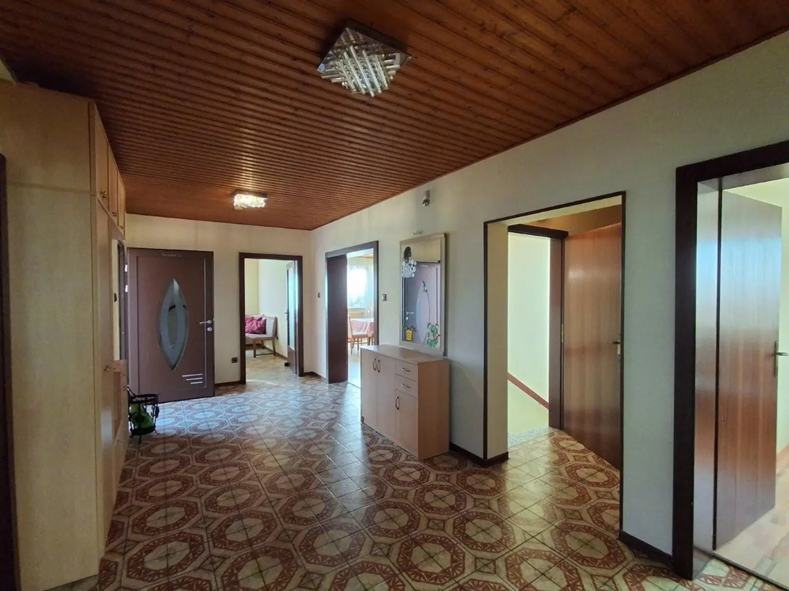 "Miethaus mit Terrasse und Garten - Breitenlee - Neuessling"