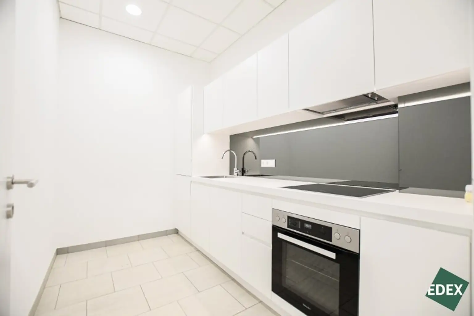 Geschäftslokal mit großen Auslagefronten in 1030 Wien