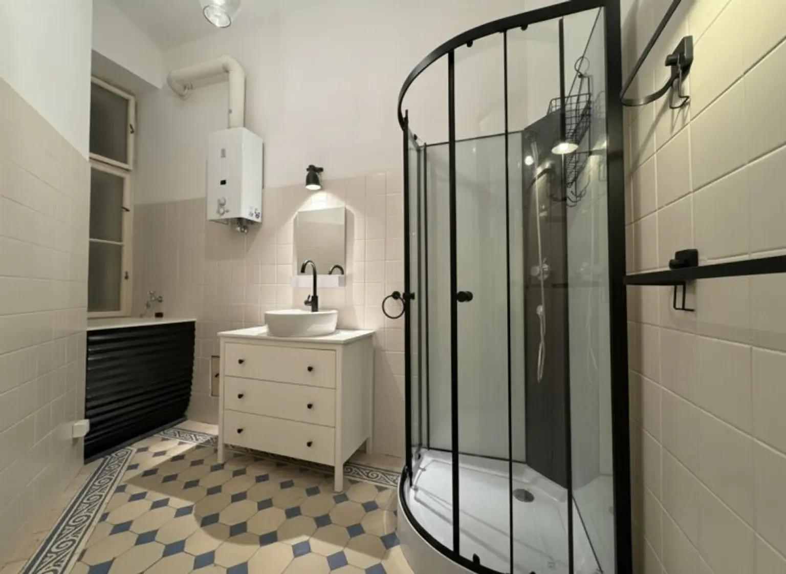 Ruhige & sehr gepflegte Stadtwohnung mit perfekter Verkehrsanbindung – U3 Schlachthausgasse!