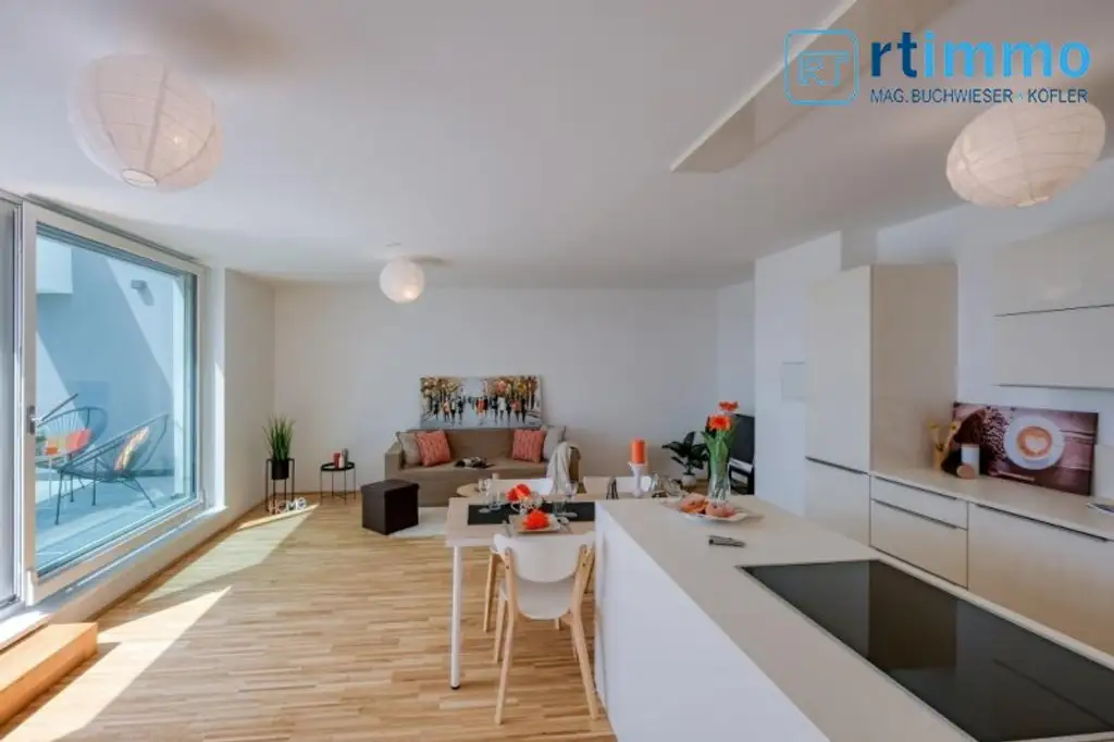 Einzigartiges Penthouse mit Traumterrasse, Fernblick und Klimaanlage