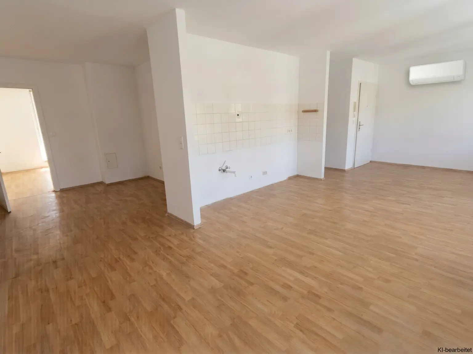 Attraktive lichtdurchflutete ca. 68,40 m² Wohnung mit 24,70 m² südostseitiger Terrasse