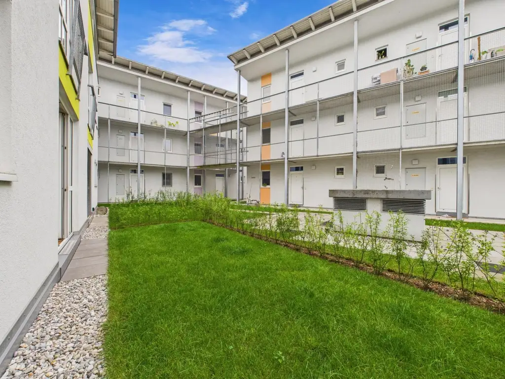 LINZ / URFAHR (PLESCHING): Perfekt aufgeteilte WOHNUNG mit ca. 44,4 m² Wohnfläche + Eigengarten ca. 28,7 m²