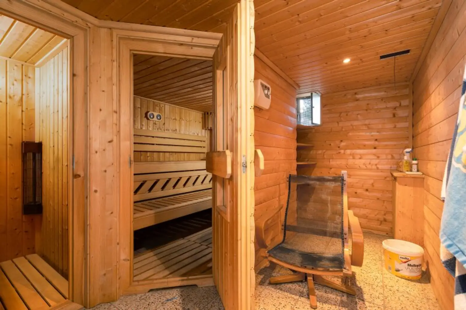 Sauna u. Infrarotkabine