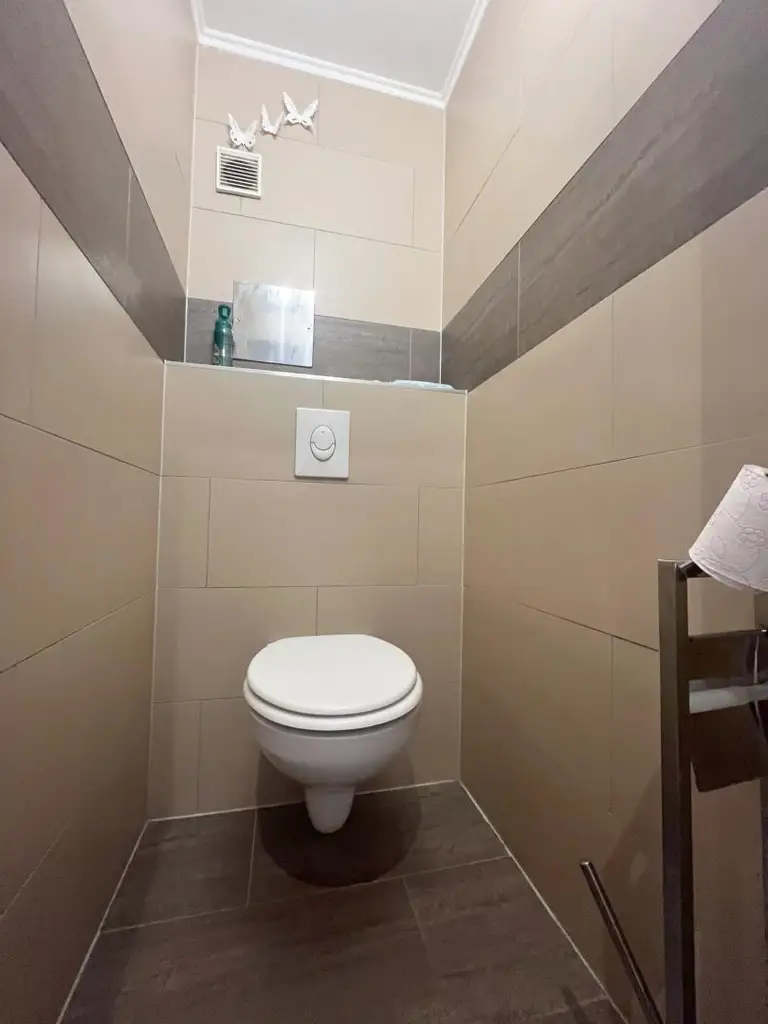 Sanierte 3-Zimmer-Neubauwohnung mit Loggia