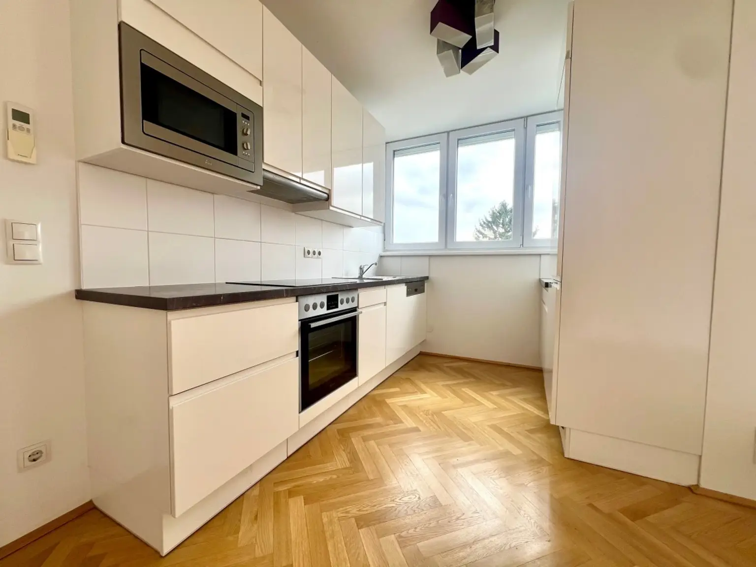 M | ++ NEU ++ SCHÖNE ZWEI  Zimmer mit TERRASSE - Altbau | Prima Service Immobilien