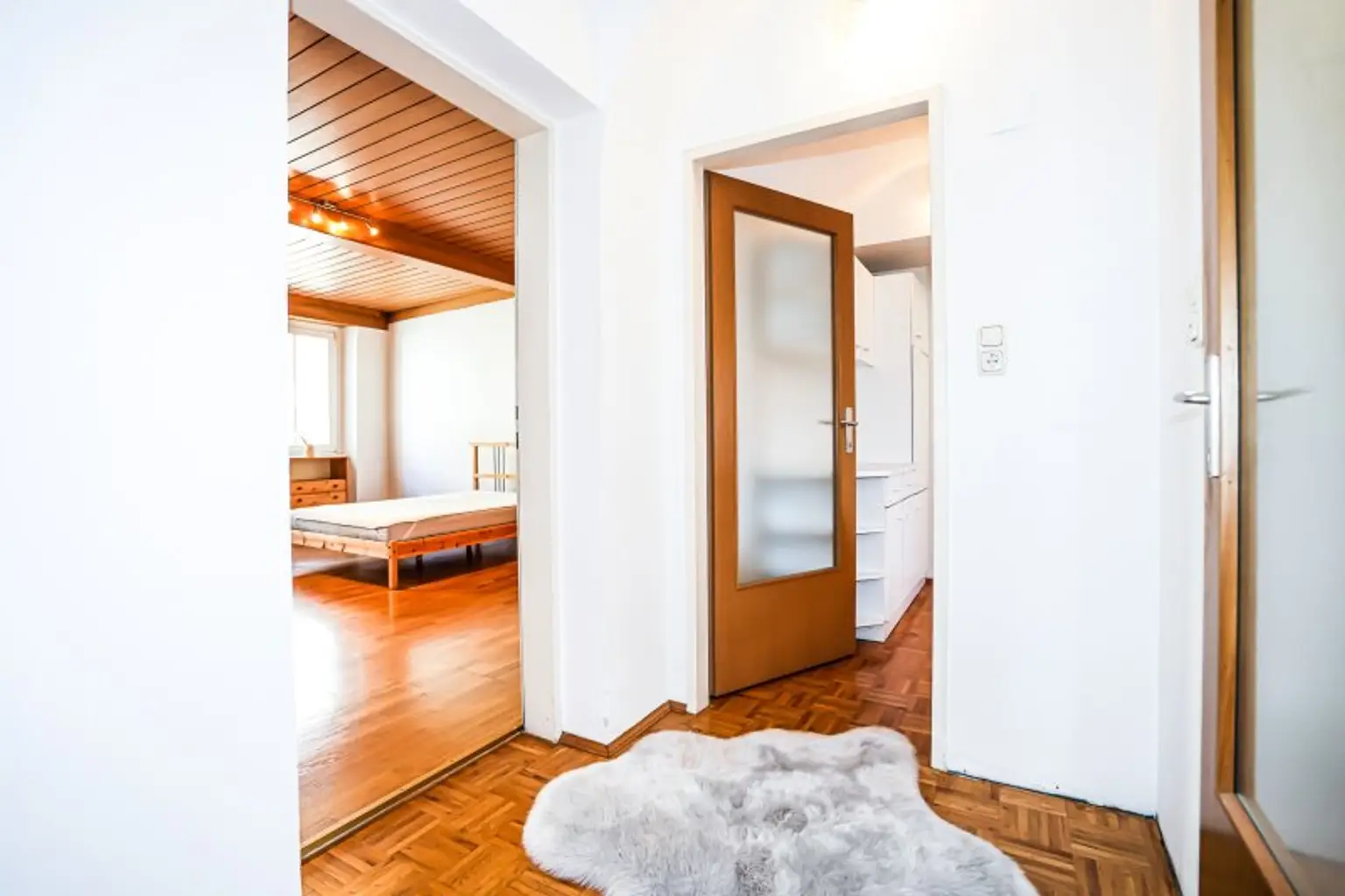 AB 01.02.2026 VERFÜGBAR I JAKOMINIPLATZ IM HERZEN VON GRAZ I LICHTDURCHFLUTET I HAUSTIERE WILLKOMMEN I SPITZENLAGE I PROJEKT WOHNEN