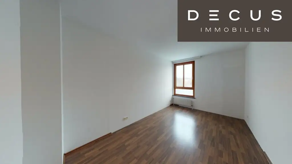 2 ZIMMER | EINBAUKÜCHE | UNWEIT DES TRAISENPARKS