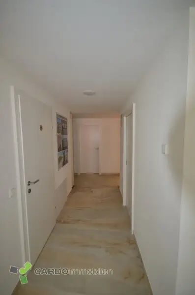 Moderne, flexibel gestaltbare Büroflächen vis-à-vis UNO City  ca. 289 m², Terrasse & Loggien