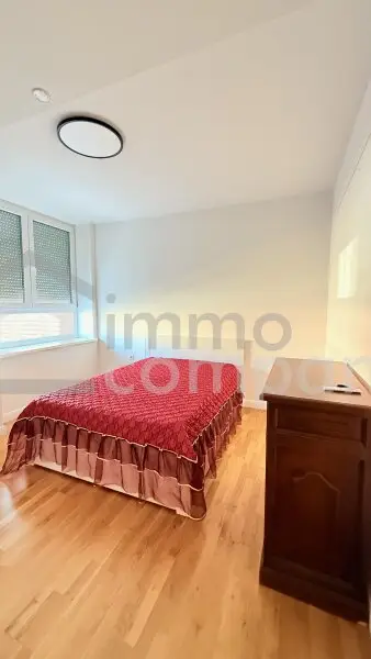 Räumige und helle Wohnung zu vermieten