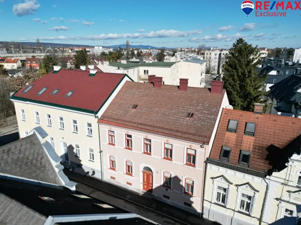 Zeitwandel - Mehrparteienhaus mit Entwicklungspotenzial in Wiener Neustadt!