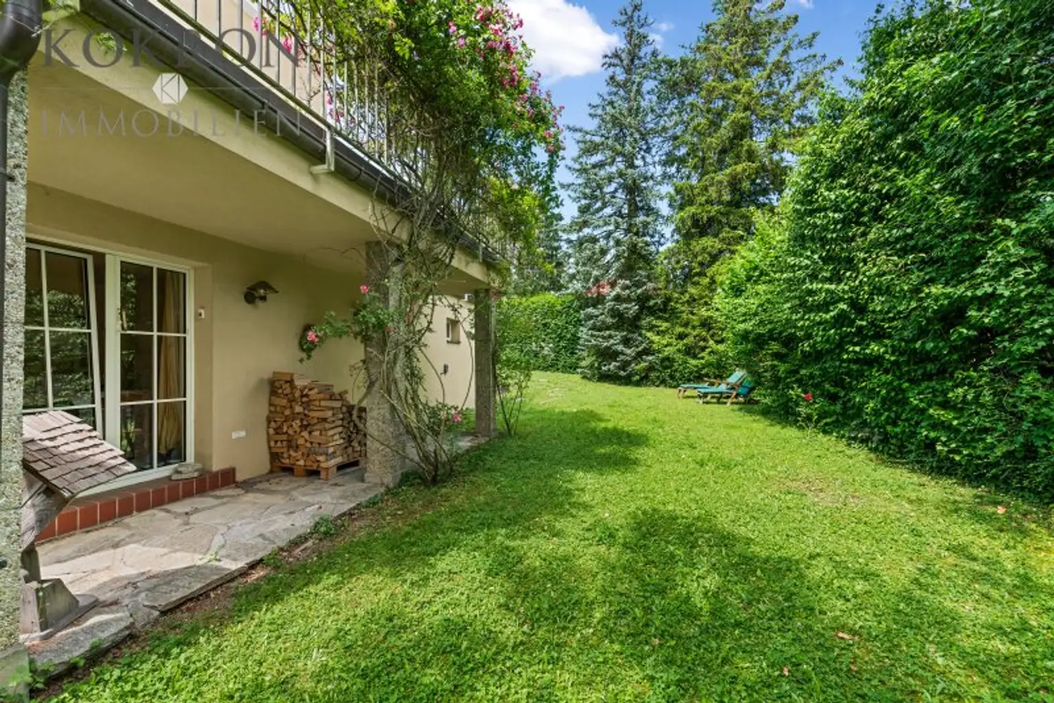 Familienoase - schöner Garten - voll nutzbarer Keller - ruhige Siedlungslage!
