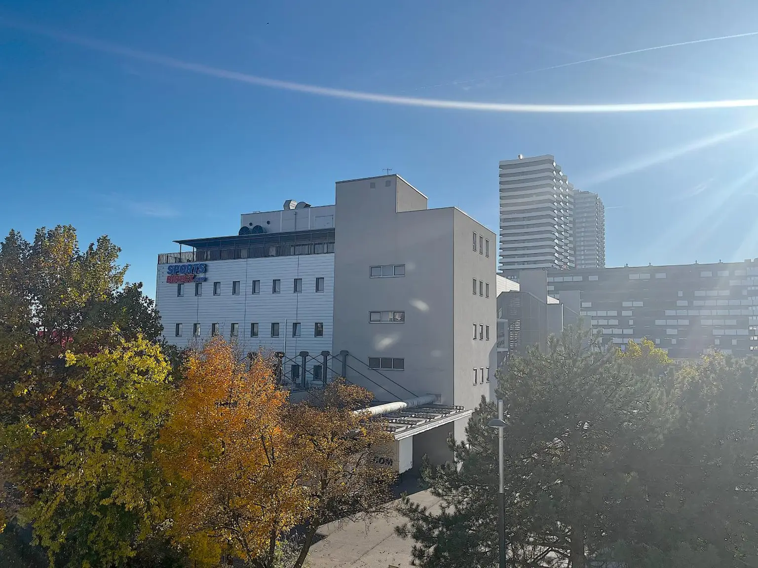 Sanierte 3-Zimmer-Neubauwohnung mit Loggia