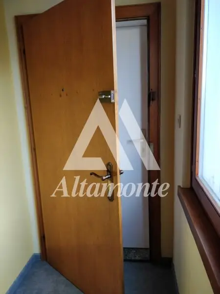 Helle 3-Zimmer-Wohnung im 3. Liftstock mit schöner Loggia - Nähe Augarten & Jakominiplatz, 8010 Graz
