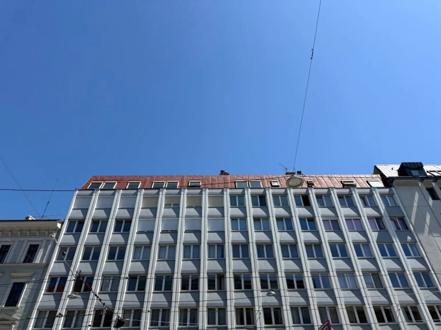 DG-Büro im 7. Stock + 1 hofseitige Terrasse mit ca. 10,54 m² in der Wiedner Hauptstraße