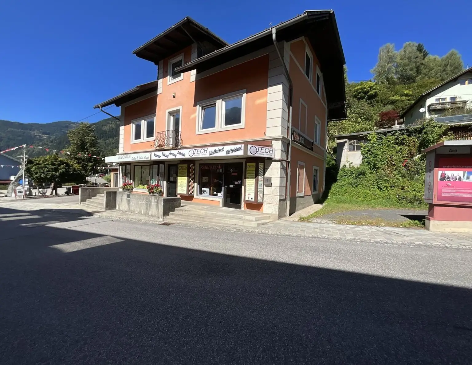 WO LAGE ZÄHLT UND WERTE BLEIBEN - ZINSHAUS MITTEN IM HERZEN VON RADENTHEIN!