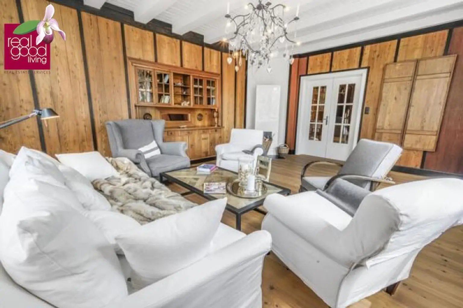Zeitlose Eleganz im Wienerwald – Historische Villa mit Nebengebäuden  auf Traumgrundstück mit Outdoorpool und Waldsauna