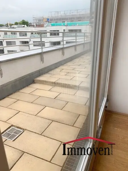 Großzügige 4-Zimmerwohnung in Ruhelage mit Park Blick!