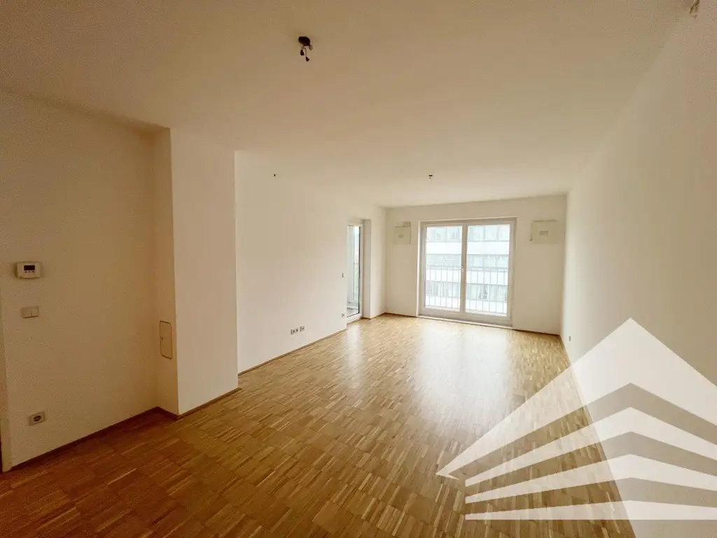 Business Corner Urfahr - Tolle 2 Zimmerwohnung mit Wintergarten in zentraler Urfahraner Lage!