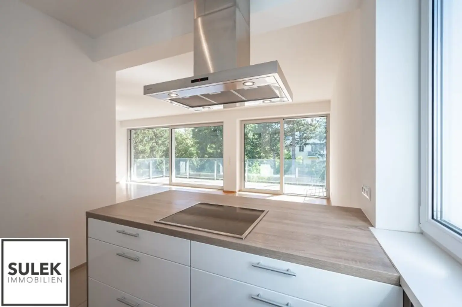 Schöne 3 Zimmer Wohnung mit Balkon im Herzen Döblings!