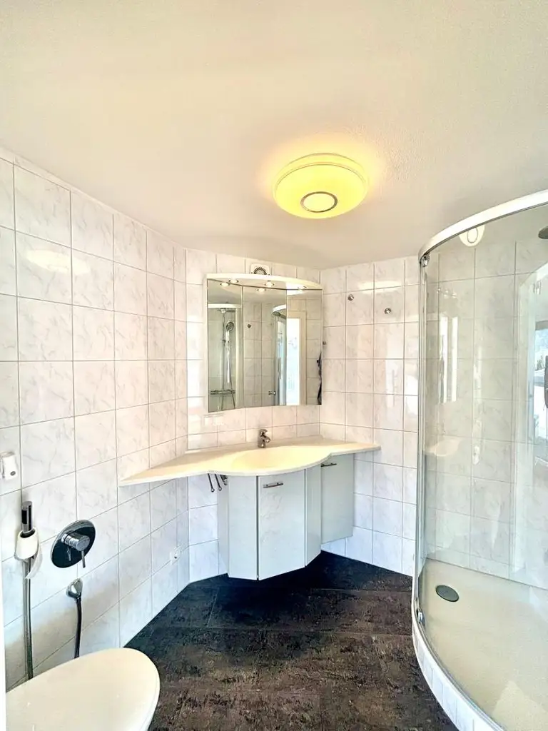 Modernes Reihenhaus mit Garten & Dachterrasse in sonniger Ruhelage