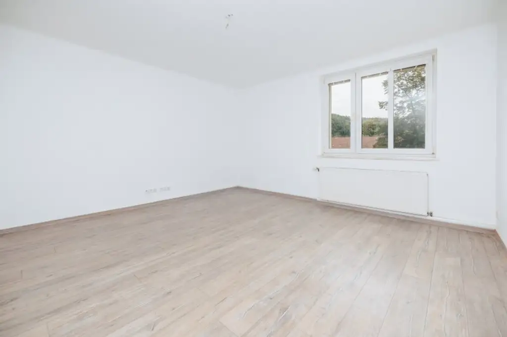 AB 01.01.2026 VERFÜGBAR I NEUE KÜCHE I BALKON  I RUHIG I BADEWANNE I LICHTDURCHFLUTET I SONNIG I ZENTRAL I HAUSTIERE WILLKOMMEN I PROJEKT WOHNEN I