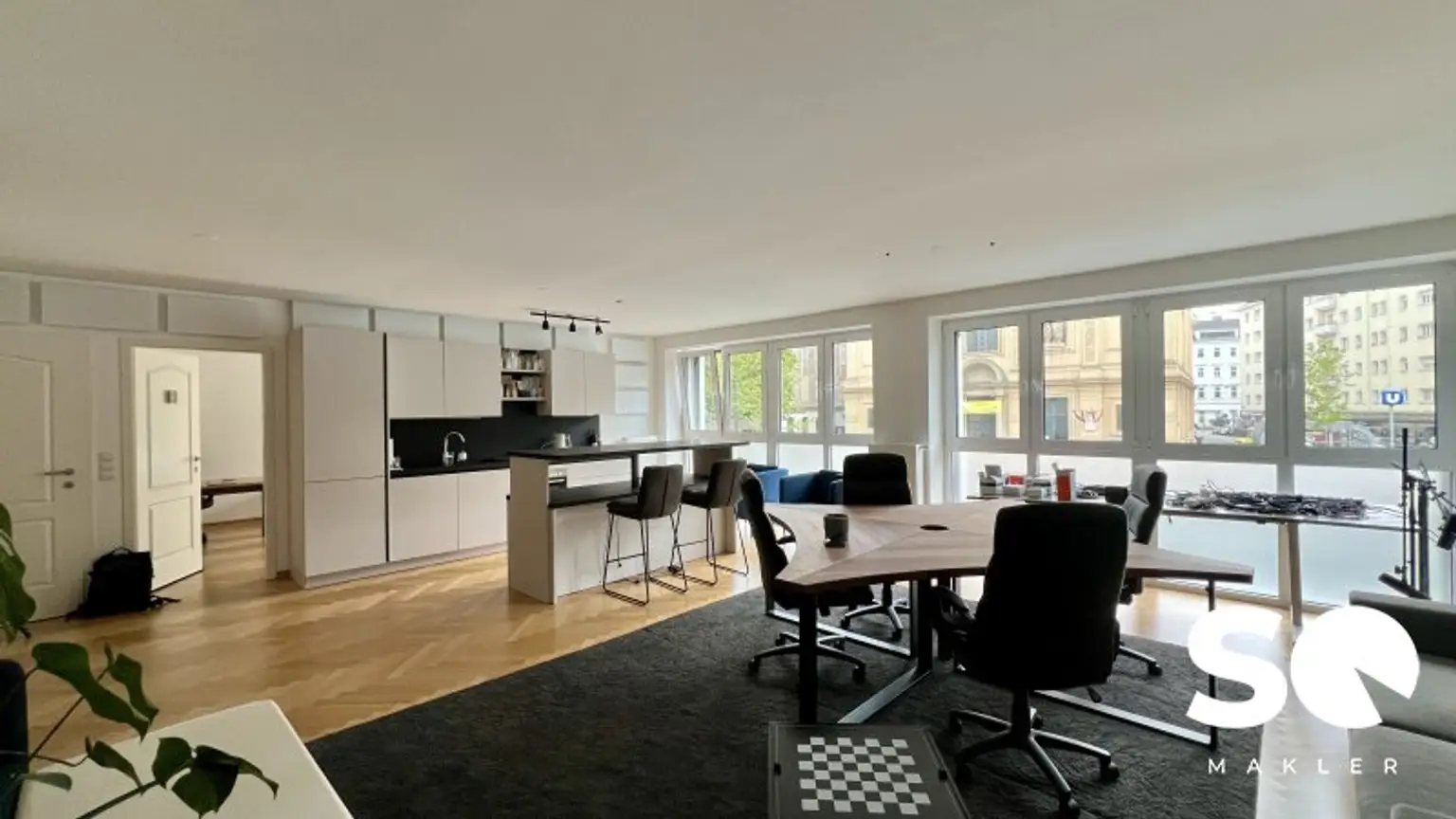 # SQ - STILLVOLE 4-ZIMMERWOHNUNG MIT CHARMANTEM BALKON - DIREKT AUF DER PRATERSTRASSE - NESTROYPLATZ