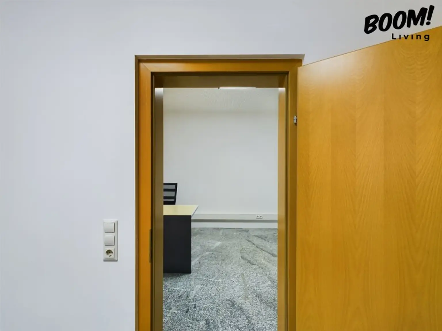 Hustler Büro