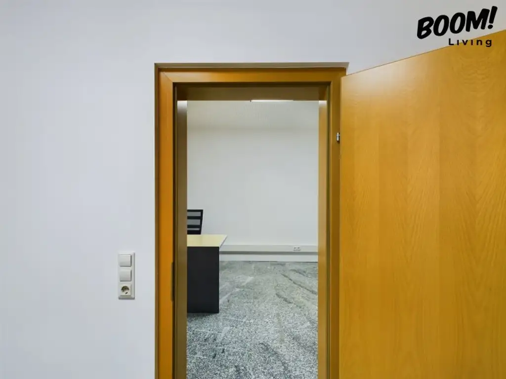 Hustler Büro