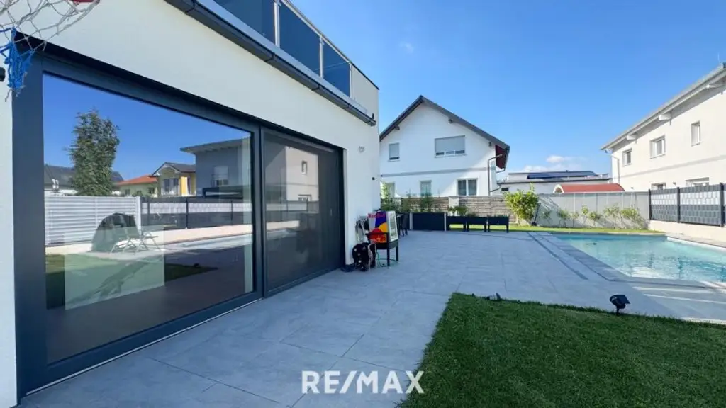 REPRÄSENTATIVE TRAUMVILLA IN BESTLAGE VON HIMBERG NÄHE WIEN & U1